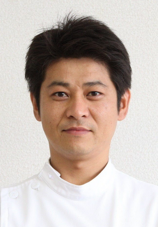 整形外科部長・関節外科部長・スポーツ整形外科部長中根 康博