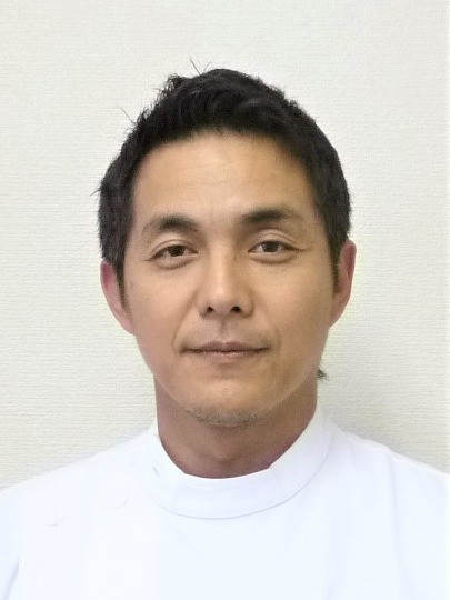 脊椎脊髄外科担当・地域医療連携担当部長矢渡 健一