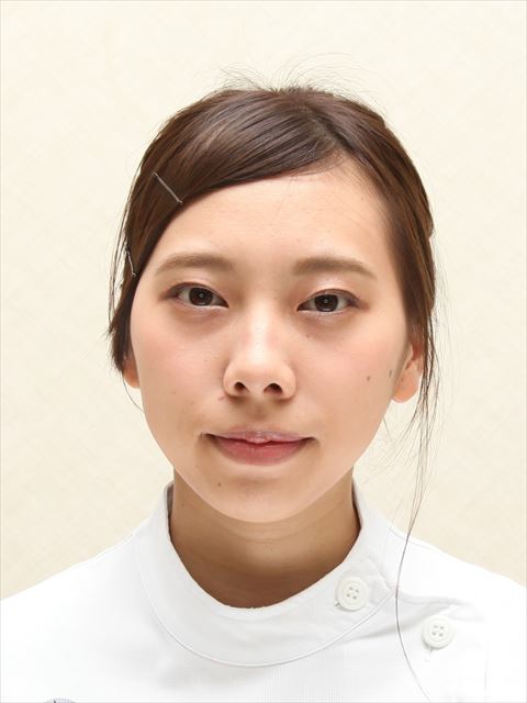 岡 亜咲